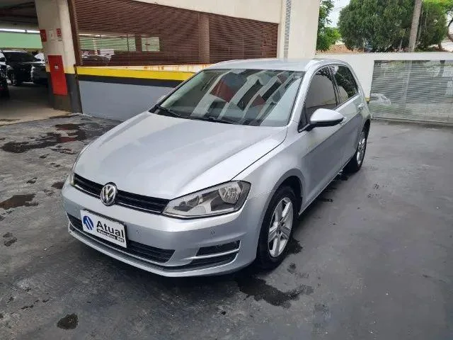 Volkswagen GOLF COMFORTLINE 1.4 TSI 140CV AUT. Automático